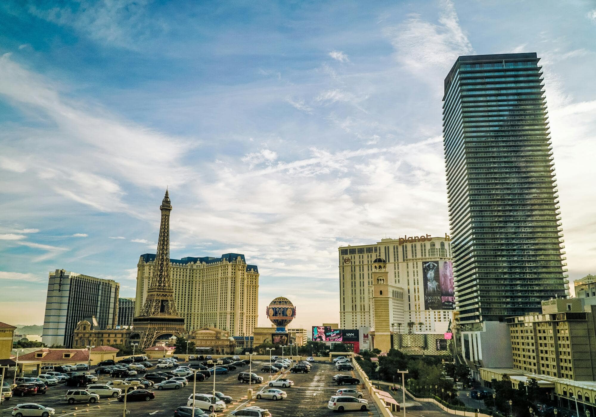 Selling Your Property in Las Vegas, NV? How to Create Irresistible Real Estate Listings
